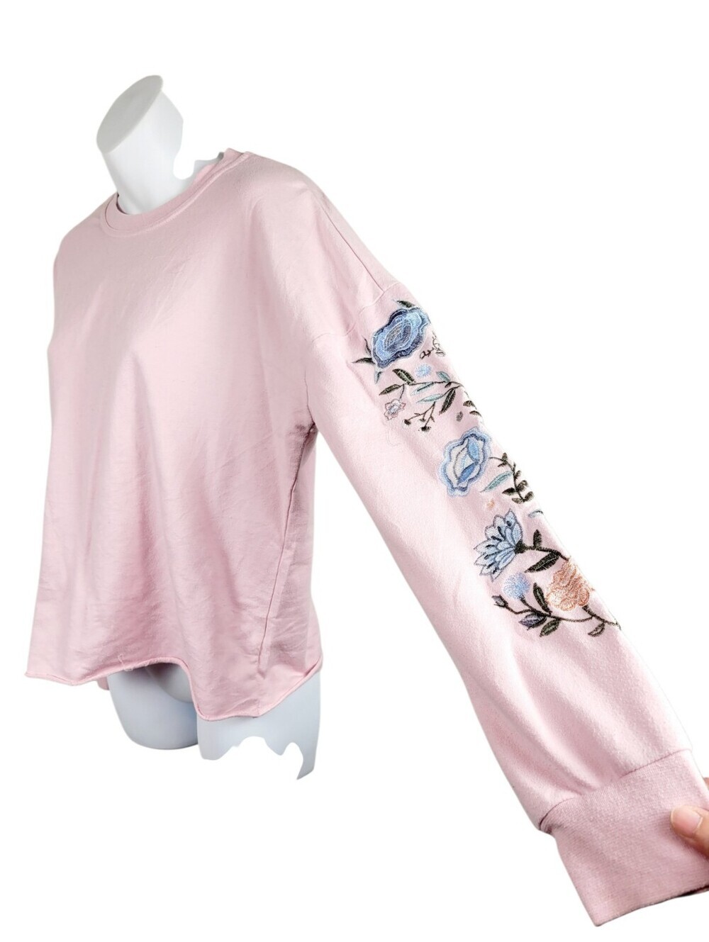 2/$20 Y2K Pink Embroidery Flower Pattern Top Blouse Size: M